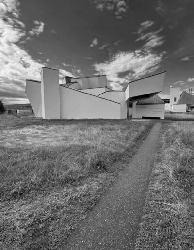 Vitra Design Museum, Weil am Rhein Vitra Design Museum, nach einem Entwurf des US-amerikanischen Architekten Frank O. Gehry