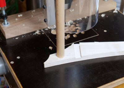 Zapfenloch für Handgriffe bohren